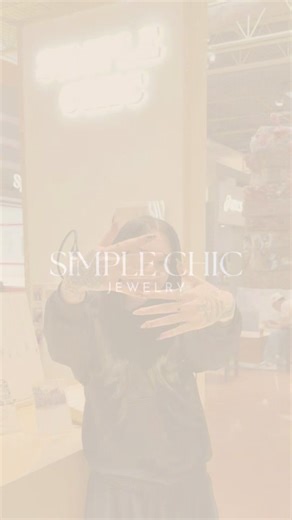 Happy International Women’s Day to all the incredible women out there and especially to the amazing team behind Simple Chic. Leading a team of 40 talented, hardworking women across our locations is something we’re truly grateful for. Supporting each other, growing together, and bringing beauty and confidence to our customers every day. Yours Truly, Erin🤍