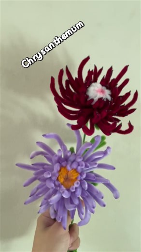 Chrysanthemum Pipe cleaner flower #fuzzywireflowers #pipecleanercrafts #diyflowers #diy