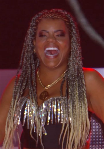 Tati Quebra Barraco Brilha com 'Boladona' no Rock in Rio