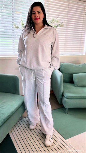 #CapCut #comfyclothes #matchingoutfits #fyp #myoutfit https://antrezil.com/products/light-grey-polo-collar-v-neck-pullover-and-drawstring-sweatpants-set