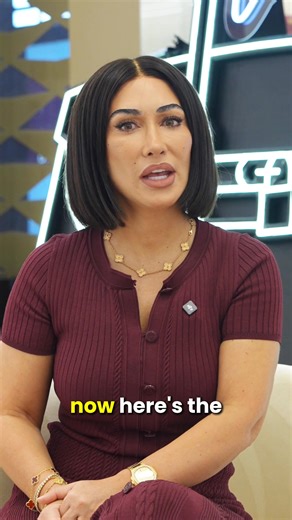 273K views · 7.8K reactions | After Jane Birkin’s OG Birkin sold for $10M earlier this year, her Birkin Voyageur bag, marked with her handwritten inscription, is set to be auctioned at Sotheby’s Abu Dhabi this December.  Stay tuned for more! ✨ and How much do you think it’ll go for this time? ‍⚖️ #FYP #LoveLuxury #Hermèsbirkin #Janebirkin #DubaiLife | Love Luxury | Facebook