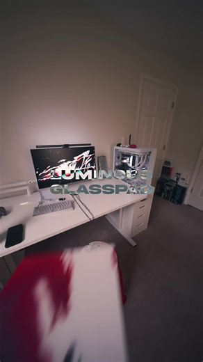 first ever glasspad with luminous light?#flashbeyondmousepad #glassmousepad #mousepad #gamingsetup #fyp