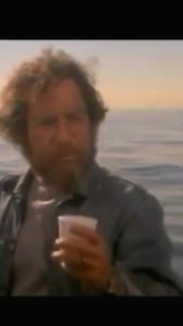 Quint vs Hooper - Jaws 1975 | Ministerio De Exaltación