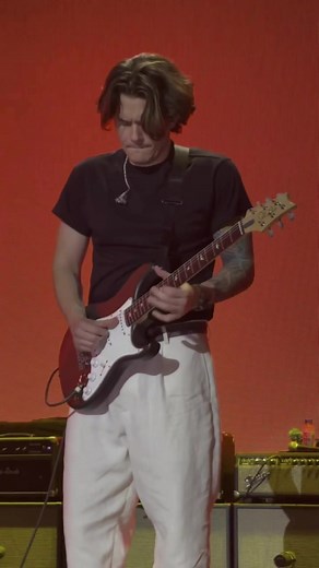 Slow Dancing in a Burning Room - Live at Hollywood Palladium