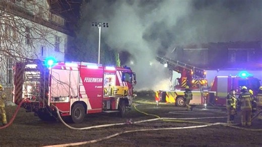 Video: Großeinsatz der Feuerwehr in Borna
