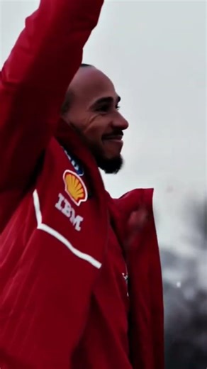 MY MOM IS KINDA HOMELESS 🔥😭 #f1 #lewishamilton #edit #shorts #fyp @Formula1@IShowSpeed