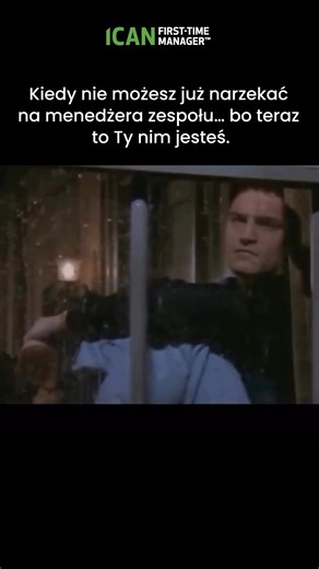 ICAN Institute on Instagram: "Kiedy nie możesz już „ponarzekać” na menedżera, bo… to Ty nim jesteś. Jeszcze chwilę temu byłeś specjalistą. Robiłeś swoje, miałeś taski, checklistę i rytm pracy. Teraz masz zespół i nagle odkrywasz, że: – nikt nie mówi Ci, co zrobić, – każdy pyta, – a „ktoś powinien podjąć decyzję” to TY. Nawet nie bardzo jest komu „ponarzekać” (i na kogo - no bo przecież nie na siebie 😉). To właśnie ten moment, w którym większość nowych menedżerów myśli: „Czy ja to ogarnę SAM/A?”