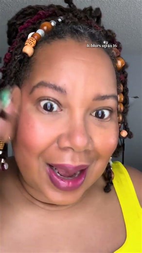 If you want a talc-free setting powder that actually blurs texture and doesn’t settle into fine