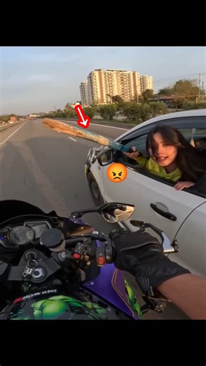 Angry girl 💢😡 || Bike Reaction || #bike #youtube #youtubeshorts #youtubevideos #ytshorts #shorts
