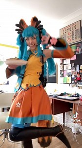 Cosplay de Garfield x Hatsune Miku!!! Talento Canadiense✨ todos los créditos a @mukuroikubasa en T!kT0k✨ #ｒｅｅｌｓｆｙｐシ #reelsfypシ #hatsunemiku #初音ミク #garfield #garfieldxmiku #mikuxgarfield | Miku Sama Reviews