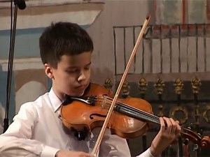 Roman Kim - Tchaikovsky Melody and Bazini Rondo with orchestra