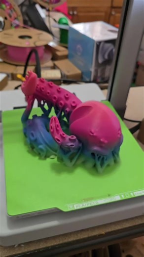 Custom 3D Printed Xbox Controller Stand