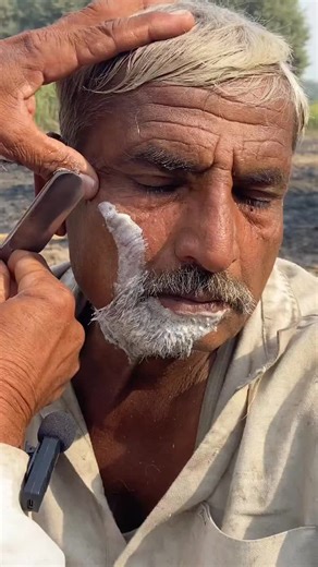 [part 833] full video on my YouTube channel #oldbarber #shaving #barbershop #barber