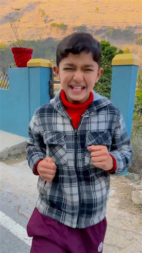 Banku Bhaiya 😁😬 #shorts #mayankfamilyshorts #trending