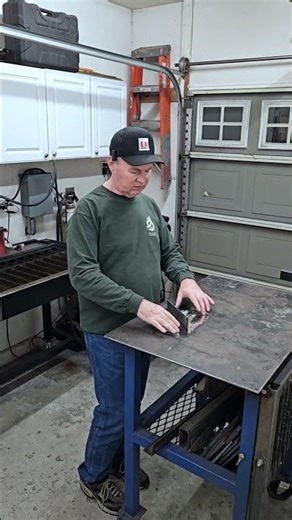 Magnetic Vise Hack! ⚙️ Vevor Lifting Magnet in My Welding Table