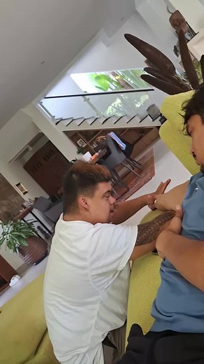 Always look on the bright side of life😇