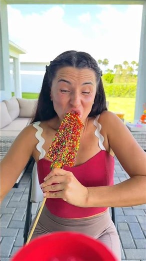 Manvi loves to eat candy with jelly 😋 #cat #shortsvideo