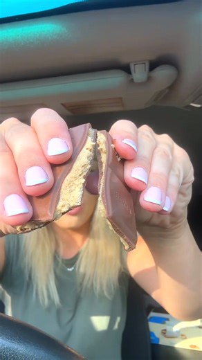 You guys, I found the viral chocolate! I’m so happy right now. 🥹 It’s even more perfect than what I thought it would be. It’s Ülker Chocolate Istanbul with a delicious cream, hazel #fblifestyle | Chloe Dillon