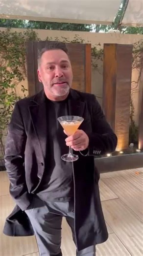 Oscar De La Hoya excited for Gilberto Ramirez vs. Arsen Goulamirian