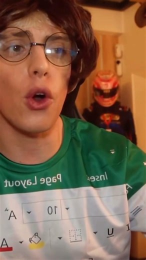 Anyme wants to code #anyme #humor #michou #inoxtag #humor #anime #live #twitch #funny #funny #mic...