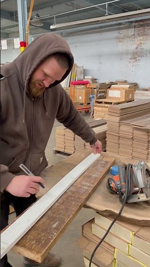 We ripped a board of hard maple using a circular saw - and so can you! Cut a straight edge DIY