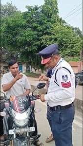 879K views · 18K reactions | Number Plate पर Sticker लगवाना आपकी बड़ी गलती है!! #numberplate #reels #trafficrule | Traffic police vivekanand Tiwari | Facebook