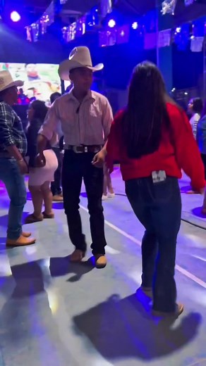 Pero que Bonito Galopean 💃🏻🕺 Galopeando #vueltasyvueltas #GrupoGalope