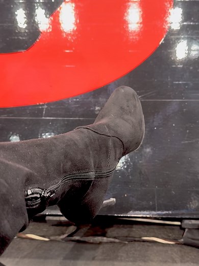 Jasmine Minor on Reels