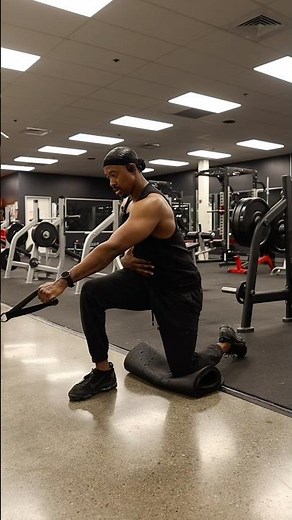 Single-Arm Cable Mid Row Tutorial | Fix Uneven Lats & Build Symmetry