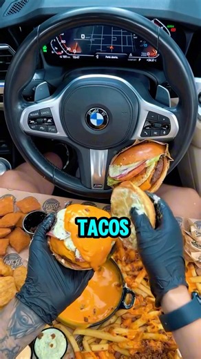 🌮 They Got Married Inside Taco Bell For FREE Tacos For Life! 😳💍