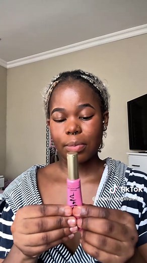 Translucent vs Pressed Powder: A Comprehensive Guide