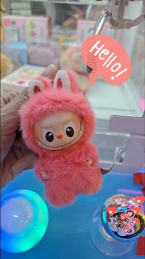 Won Labubu Crane Game 🕹🩷 #labubu #popmart #cute #trending #clawmachine #arcade #win #happy #shorts