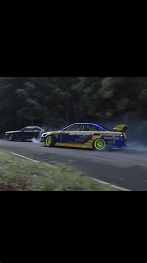 天を駆けるハチロク on Instagram: "峠最強伝説　まさかの！？「群サイドリフト追走バトル！」#ホットバージョン #峠最強伝説 #ドリフト #b324r #jzx100チェイサー#ae86 #ドリキン号 #風真靖幸#織戸学#土屋圭市"