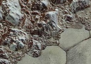 NASA’s New Horizons clicks stunning and extreme close-up of Pluto’s surface