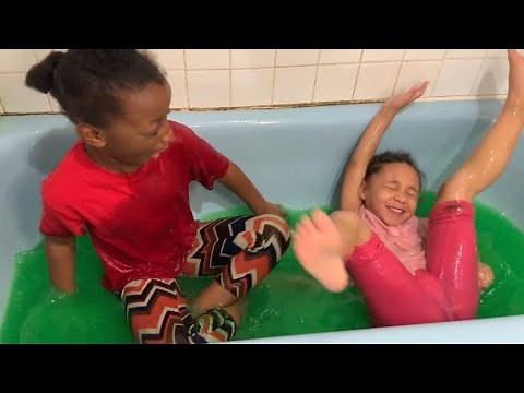 GOOEY OOZE BAFF CHALLENGE !!! SLIME IN THE BATH TUB !! Covered in slime !!!