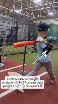 GrandCoach is attempting to learn the appropriate baseball batting techniques for Dyce🎲Cube🧊.