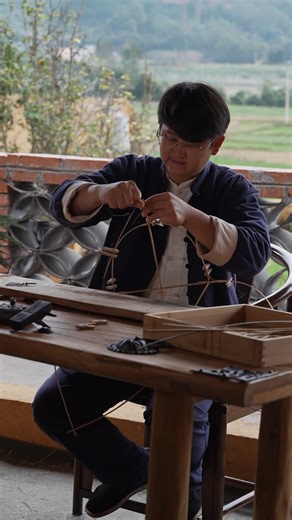 Kites have a history of more than 2,000 years in our country. In the early days, they were mostly used in military, communication and meteorology, and later gradually entered people's lives. #kite #countryside #culturalheritage #ancient #oldtimes | PrimeTime | Facebook