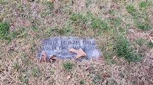 The Grave of Hollywood actress Anita Morris #hollywood #actresses #death #graveyard #cemetery #RIP | Lamont At Large