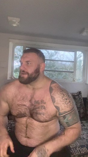 AussieManAdventures (@aussiemanadventures)’s videos with original sound - AussieManAdventures