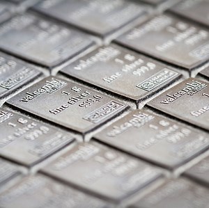 Individual investors have reported difficulty in redemptions of unallocated silver positions— so is owning physical silver the wiser bet? Vince Lanci joins our Daniela Cambone to share his advice for purchasing precious metals. | Stansberry Research