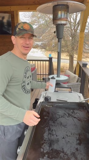 1.3M views · 11K reactions | Cleaning the griddle after each cook is essential. Follow these steps to make it easy! #griddle #blackstone #webergrills #weberslate #griddlemaintenance #griddlerustprevention | Grill This Smoke That | Facebook