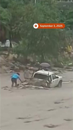 Streets in Mexico's Los Cabos covered in mud after Hurricane Lorena | REUTERS