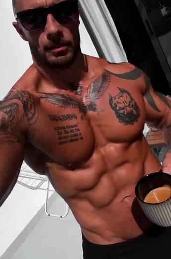 Gym and Fitness Movie in Dubai with King Albanian | Agustin Kraja