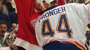 Remembering Chris Pronger's on-ice collapse after getting hit near the heart in the 1998 playoffs