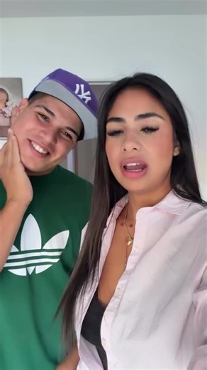 Padres Separados: Polémica por Foto y Amor Eterno