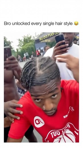 ChristopherStevenshair.com on Instagram: "S/o @graffiti_kid17 Wave Butter aka (Comeback season) Made for people with thinning hair Hair growth formula (link in bio) Shea Butter base plus 6 essential oils to rejuvenate and strengthen your hair No more hair loss No more thinning hair www.Christopherstevenshair.com #wave #wavecheck #motivation #smallbusiness #goingbig #comebackseason #blackowned #hairgrowth #thinninghair #hairloss #stophairloss"