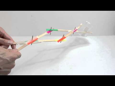 Simple Extending Grabber made of craft sticks
