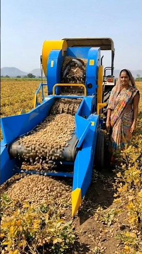 Modern Peanut Harvesting Machine in Action | Smart Farming Technology