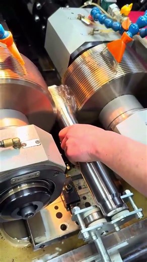 “Lathe Se Nahi… Aise Bante Hai Strong Threads!”