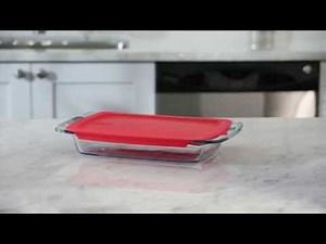 Pyrex - Easy Grab 3 qt Oblong Baking Dish with Red Lid